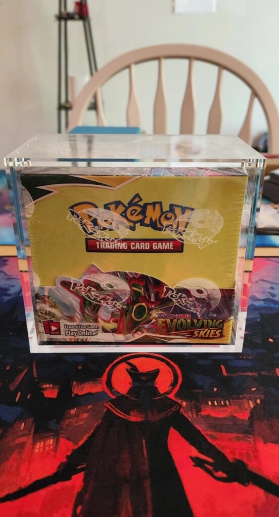 Evolving Skies Booster Box